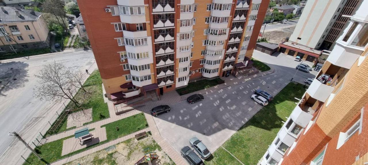 Затишна Двокімнатна Квартира Тернопил Екстериор снимка